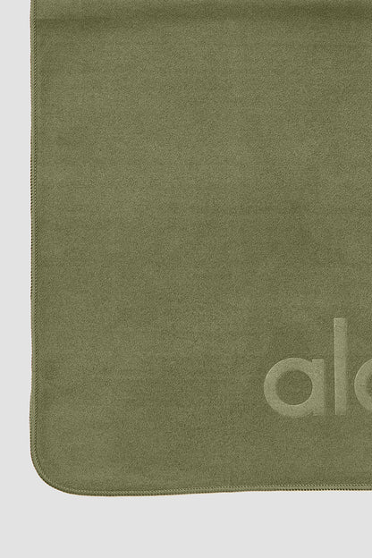 Performance No Sweat Hand Towel - Jungle