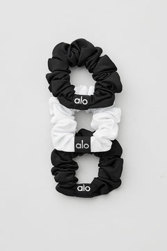 Black/White