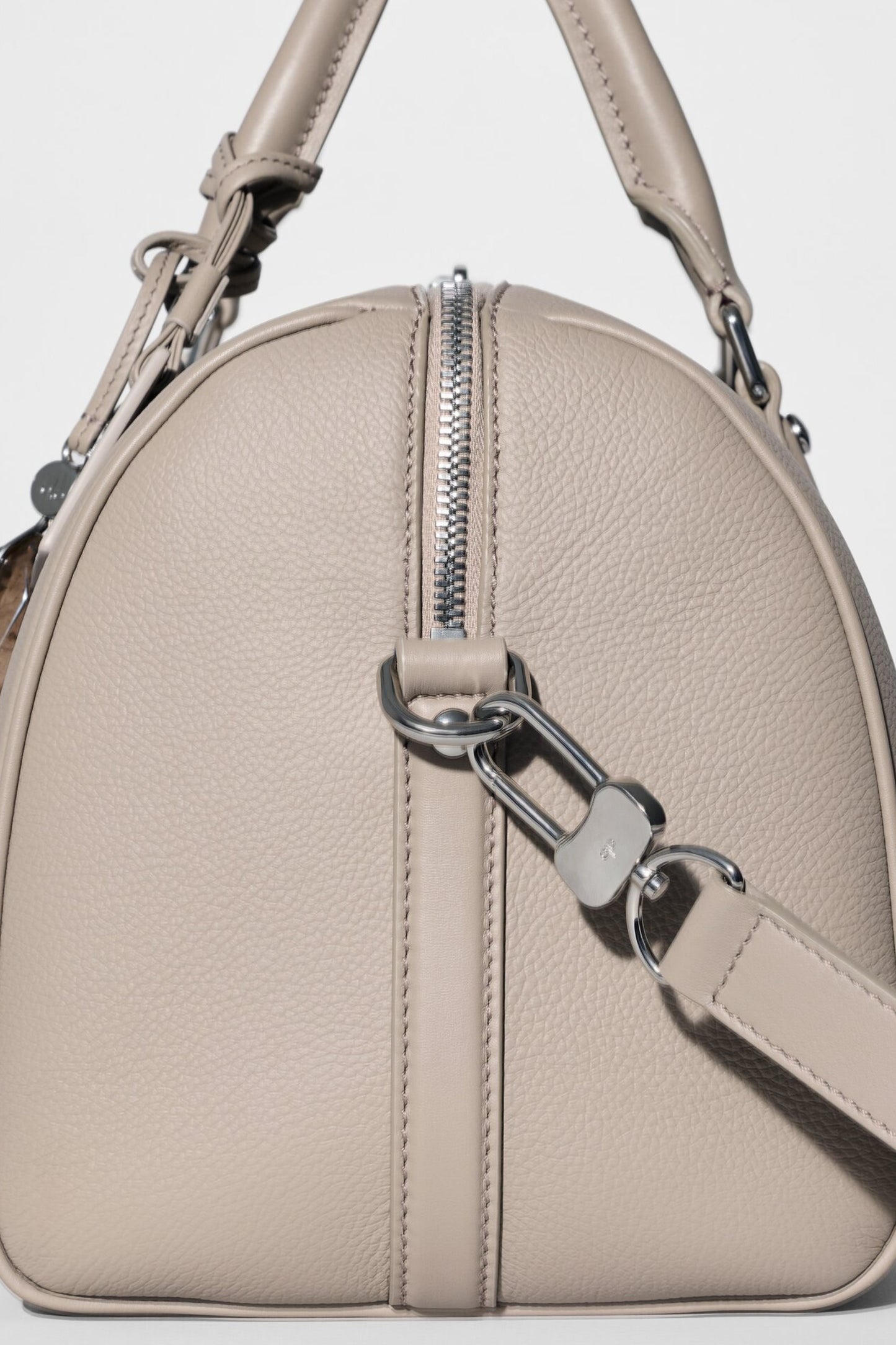 ALO Daily Voyage - Gravel Leather