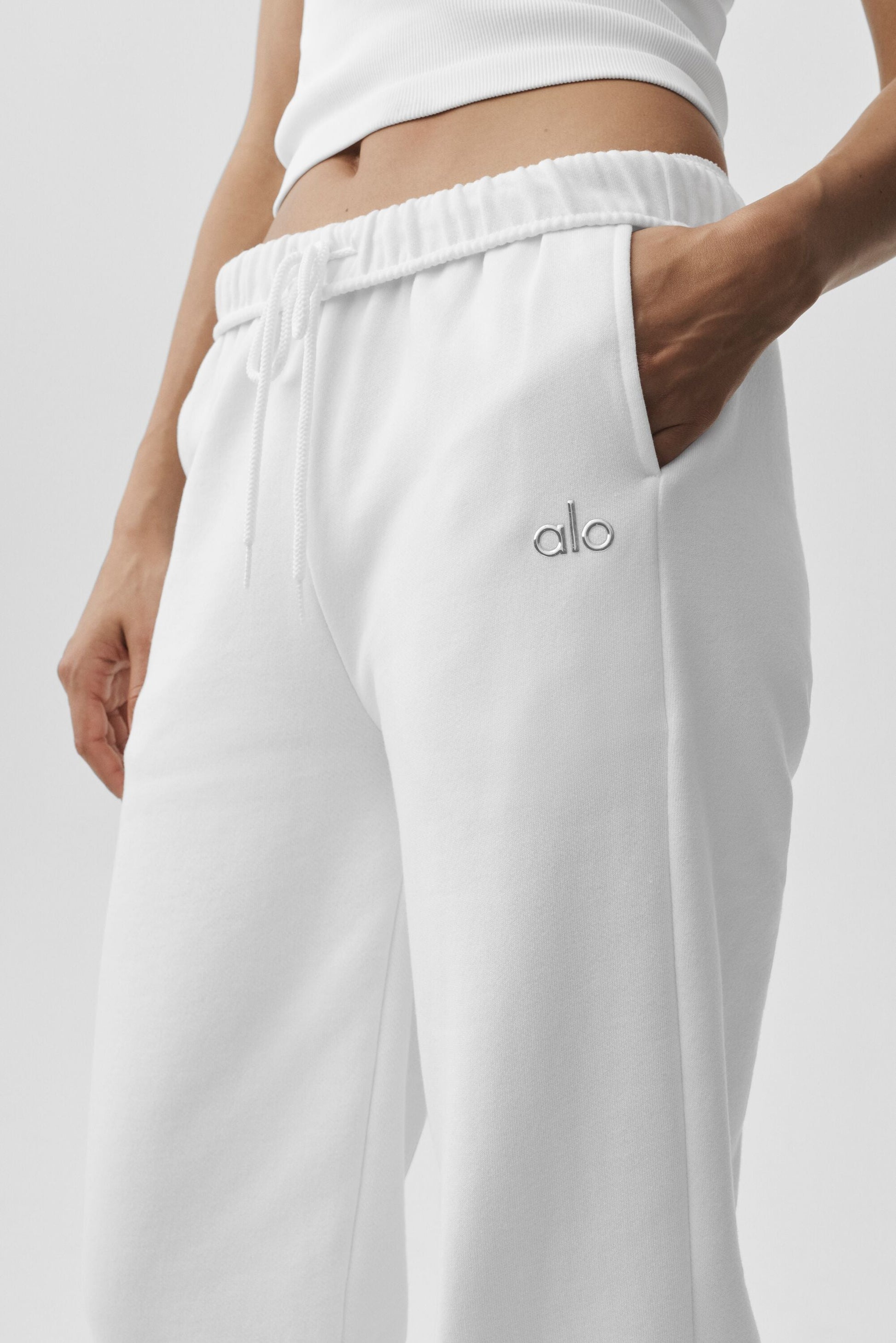 Accolade Sweatpant - White