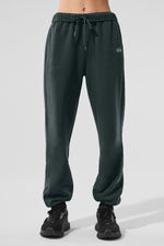Accolade Sweatpant - Charcoal Green