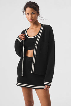 Black/Ivory