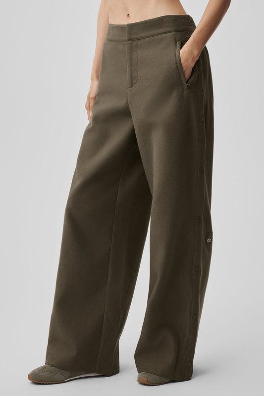 Mid-Rise Cosmopolitan Snap Pant - Olive Tree