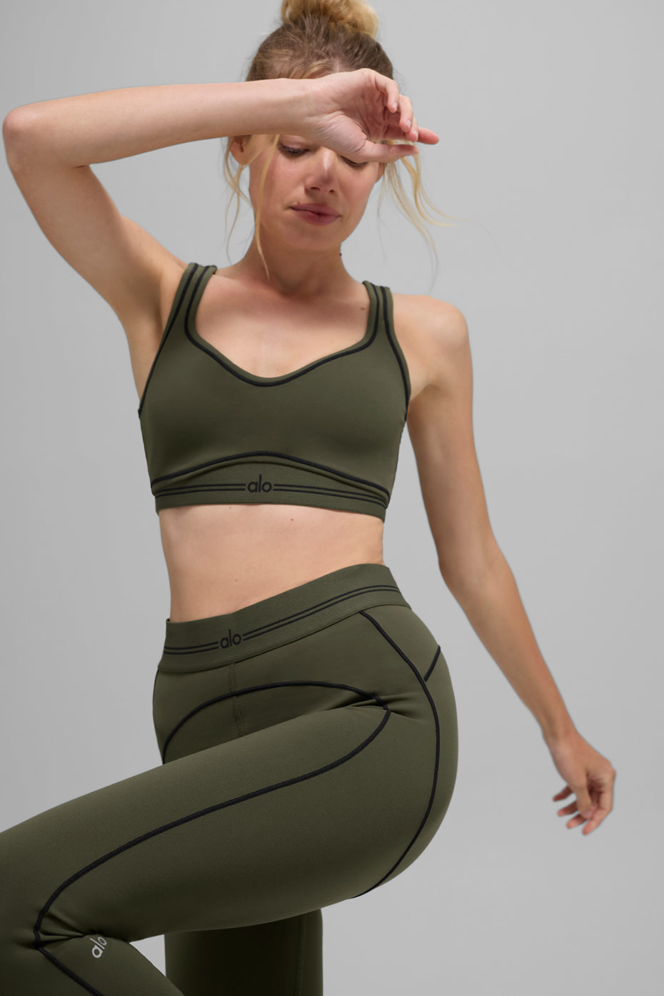 Airbrush Heart Throb Bra - Green Olive/Black